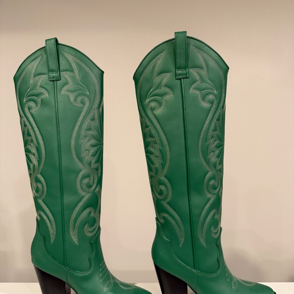 Steve Madden Lasso Green Size 8 BRAND NEW - Picture 3 of 4